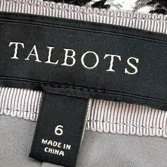 Talbots Black, Gray, White Print Pencil Skirt with Zipper Closure in Front Sz 6 - Picture 7 of 8